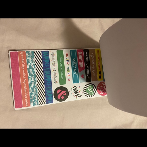 The Happy planner sticker book - Picture 6 of 8